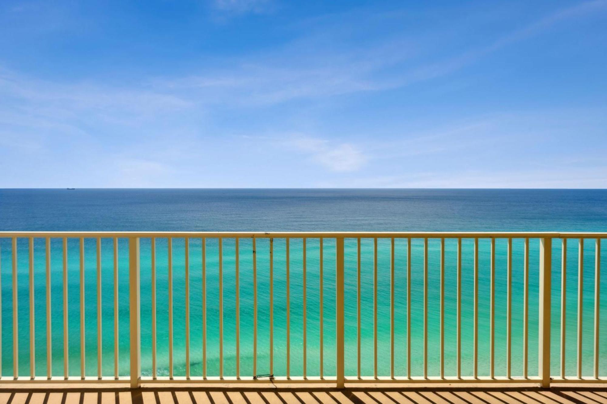 Treasure Tides-3br Beachfront Corner Unit Sleeps 8 With Stunning Gulf Views! Panama City Beach