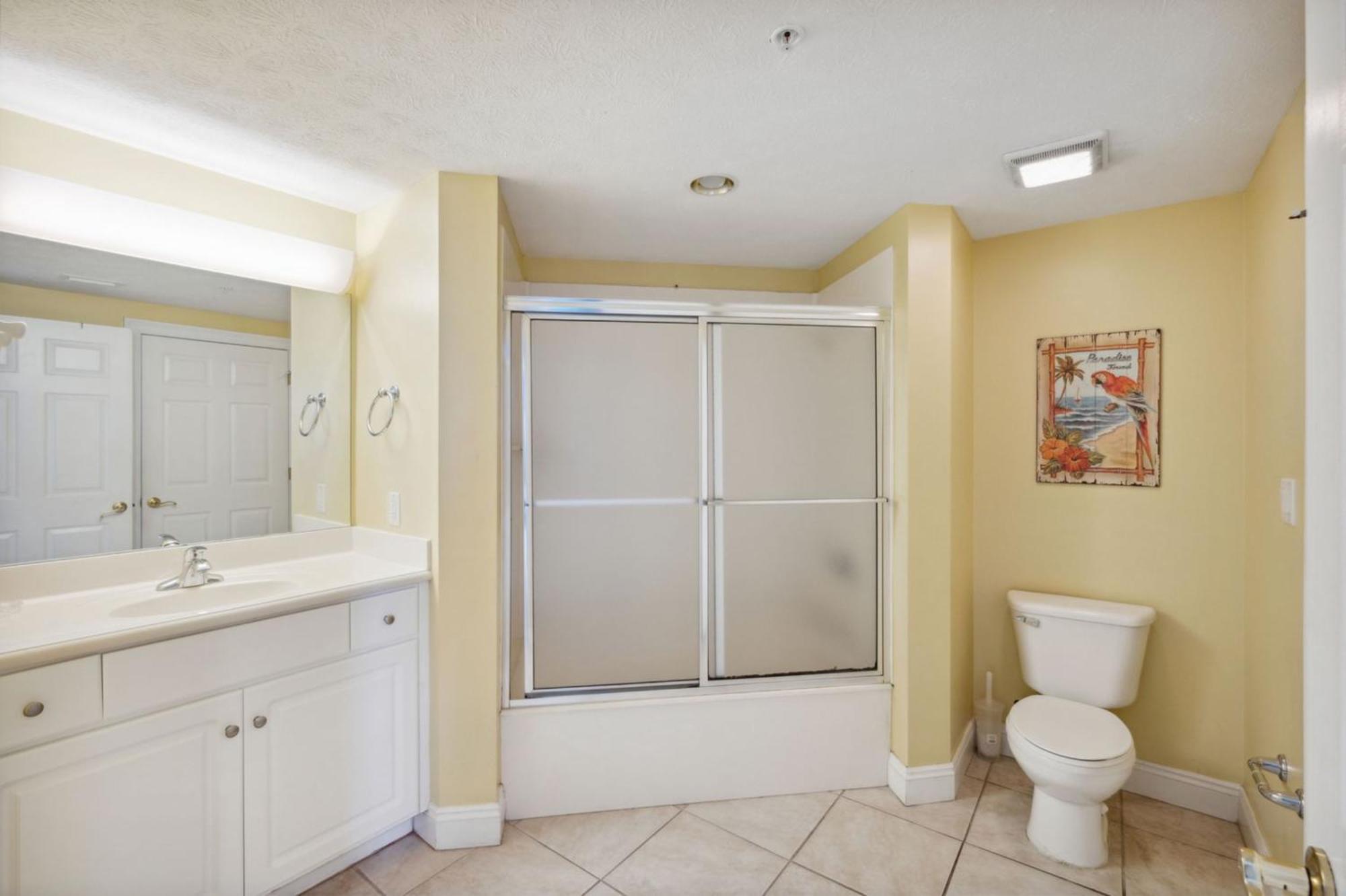 Holiday home Treasure Tides-3br Beachfront Corner Unit Sleeps 8 With Stunning Gulf Views! *