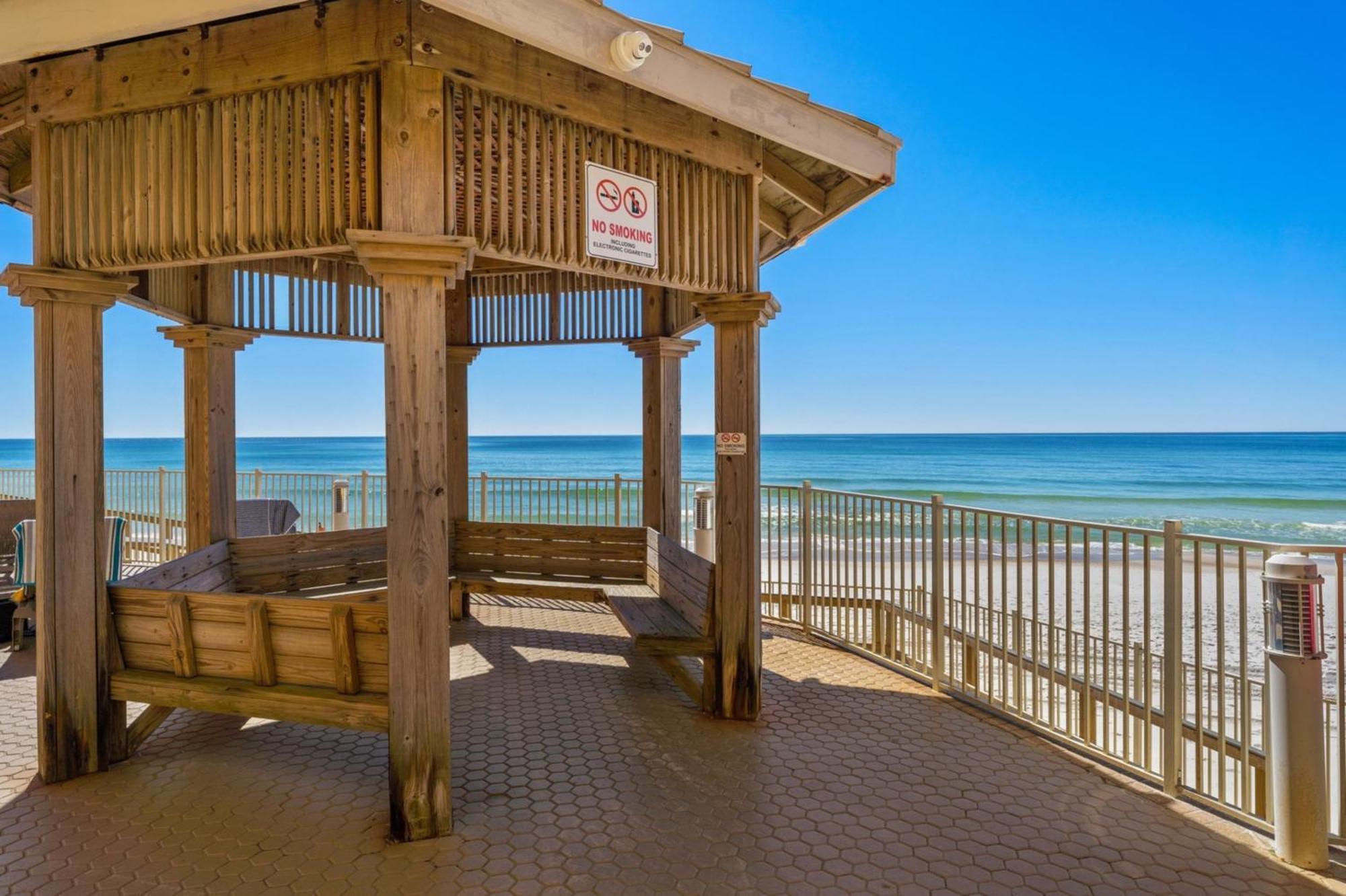Holiday home Treasure Tides-3br Beachfront Corner Unit Sleeps 8 With Stunning Gulf Views! Panama City Beach